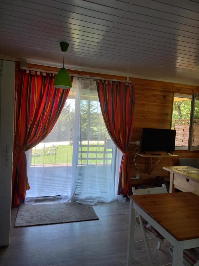 Chalet 2 Pers. + Bebe Montolieu Exterior foto